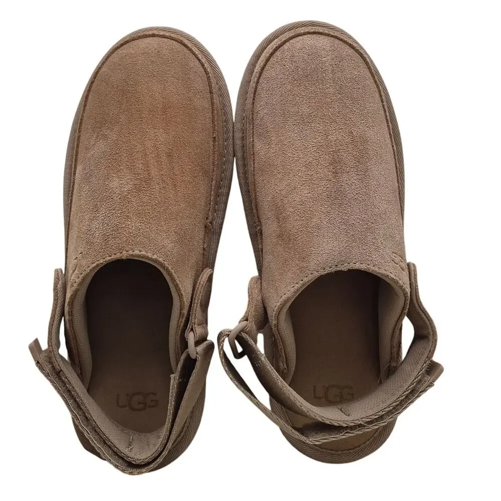 UGG Goldenstar Cozy Clog Cream beige Girls size 2